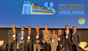 Médico urologista - 04